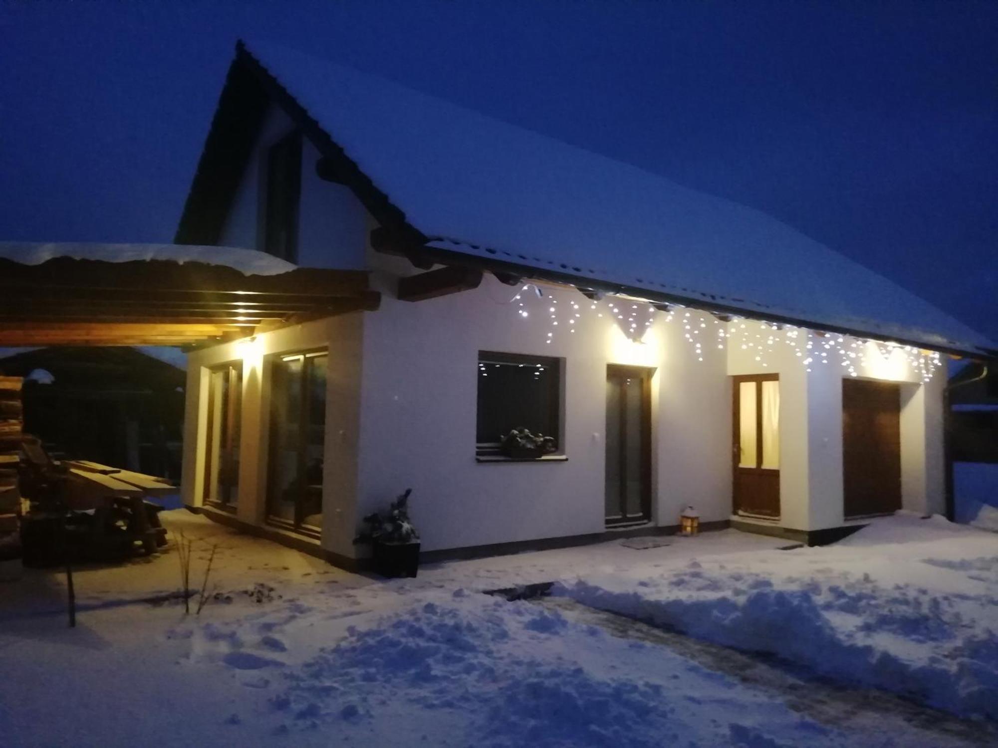 Domcek Michaela Villa Bölényfalu Kültér fotó