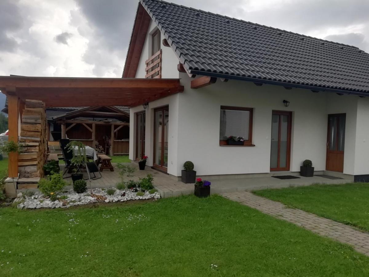 Domcek Michaela Villa Bölényfalu Kültér fotó